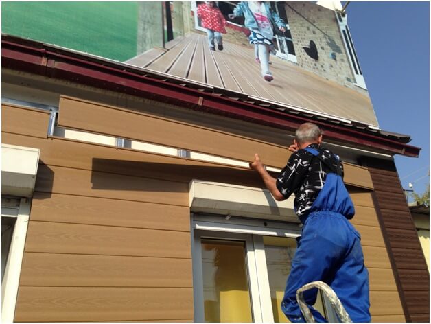 Монтаж фасадной доски ДПК