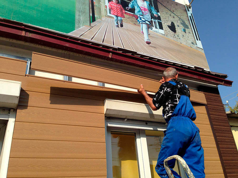 Как производить монтаж фасада из ДПК